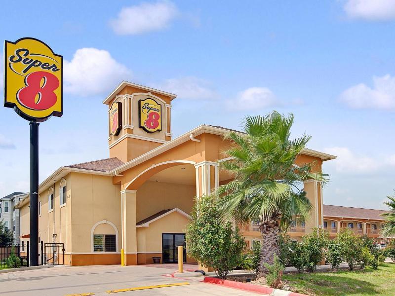 Super 8 By Wyndham Houston North I-45 Otel Dış mekan fotoğraf